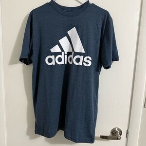 Adidas Men's T-shirt Size Medium New